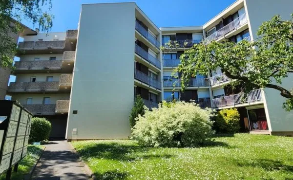 Appartrement T3 RDC avec cave et parking
