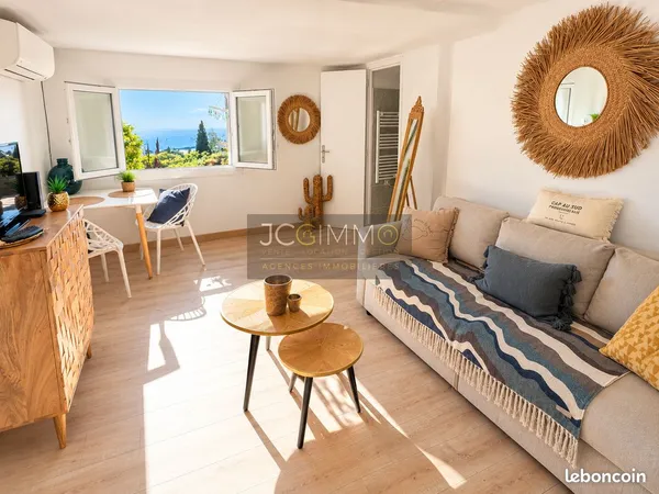 Studio 1 pièce 17 m²