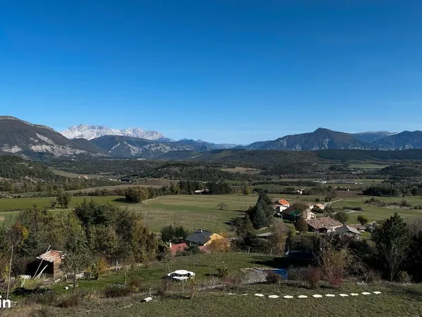 Particulier vends terrain Aspremont