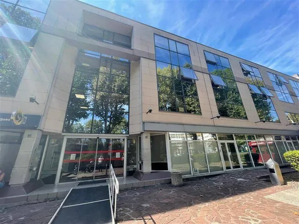 Bureaux 634 m²