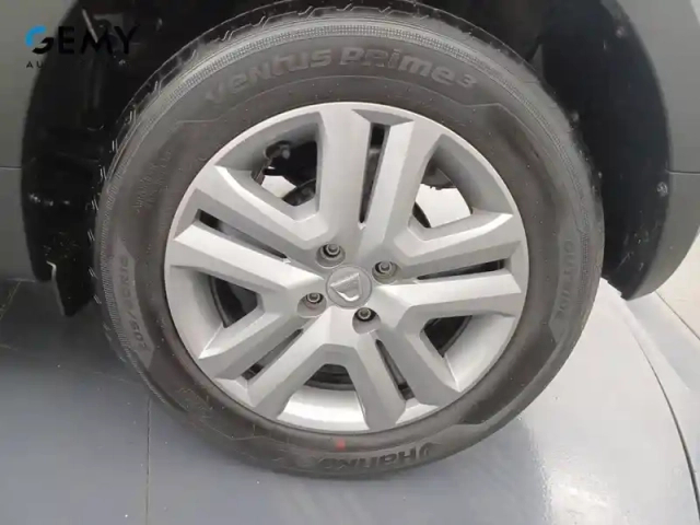 Dacia Sandero eco-g 100 - 22 — photo 11