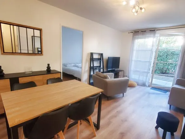 À LOUER Magnifique F2 meublé de 40,15 m2 avec terrasse et
