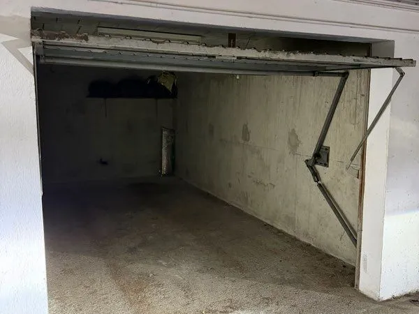 BOX PARKING FERMÉ - 18m2