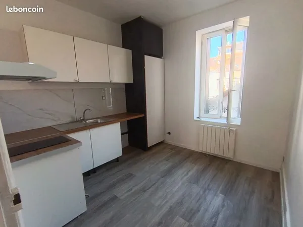 Loue T3 centre ville Valserhone
