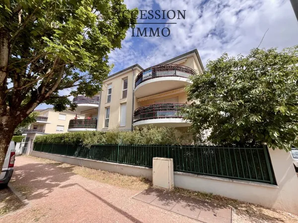 Appartement 3 pièces Dijon TOISON D'OR en Dernier étage avec