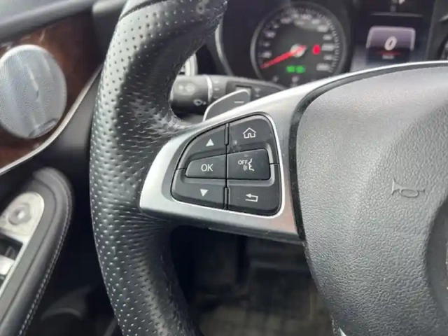 Mercedes Glc 300 4matic suv fascination — photo 16