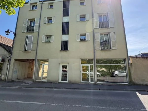 Local commercial 1 pièce 46 m²