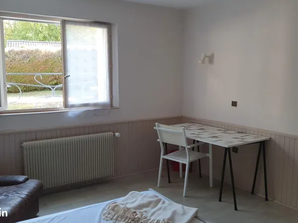 Chambre meublée étudiant