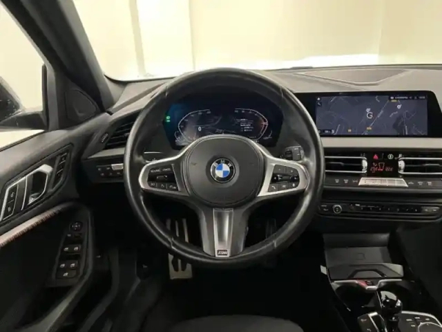 Bmw Serie 1 série 1 118ia 136ch m sport dkg7 — photo 11