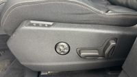 Peugeot 3008 HYBRID 225ch GT Pack e-EAT8 — photo 23