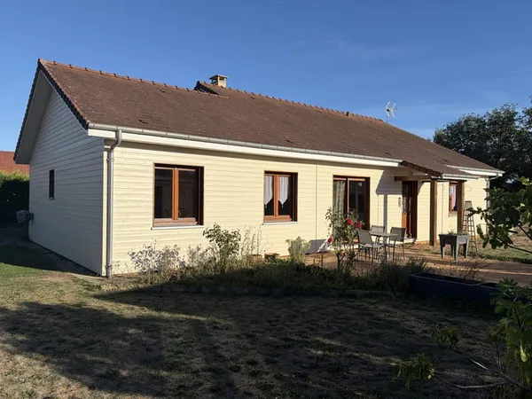 Plain-pied, beaux volumes et calme au bout d'une impasse !