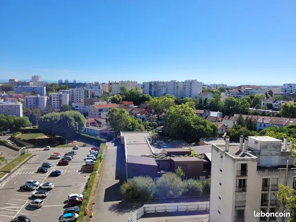 Appt T1bis/T2 42m² dernier étage Grand Clément