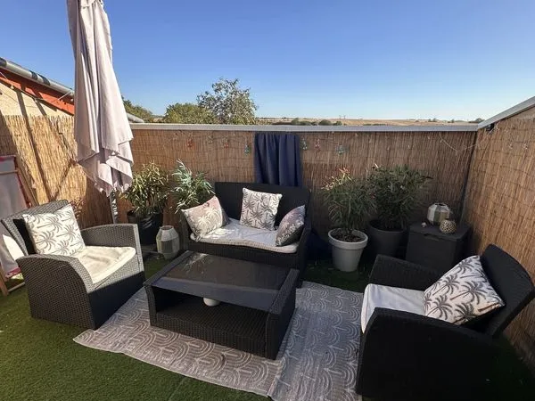 F2 balcon garage orny