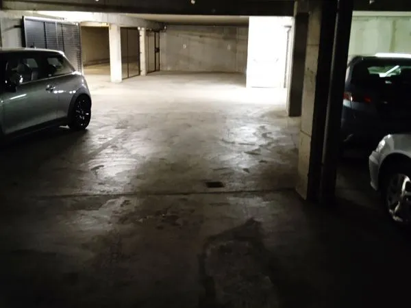 Double parking chantilly