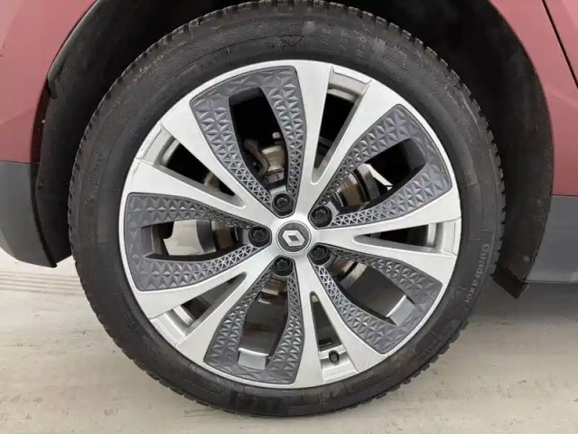 Renault Scenic dci 110 energy edc — photo 31