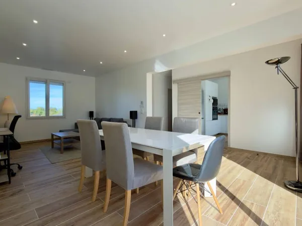 Maison 7 pièces 158 m²