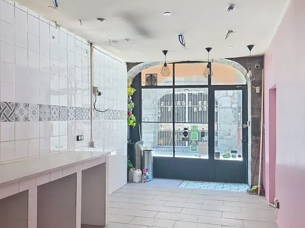 Local 26 m² Grenoble