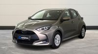 Toyota Yaris 116h Design 5p MY22 — photo 1