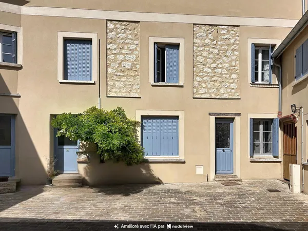 Magnifique Triplex rénové à la campagne