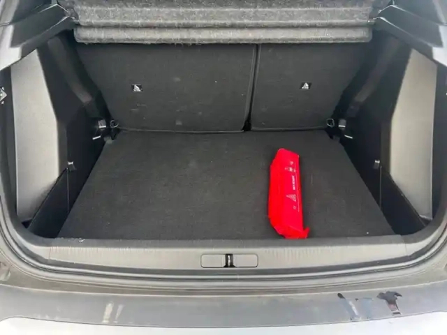 Peugeot 2008 puretech 100 s&amp;s bvm6 — photo 44