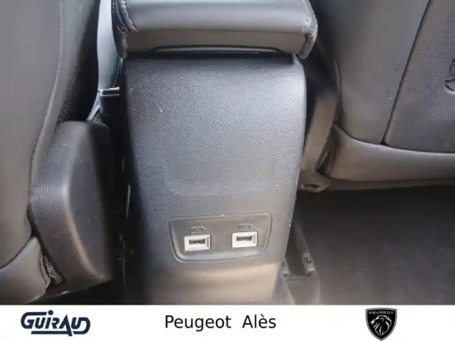 Peugeot 2008 puretech 130 s&amp;s eat8 — photo 14