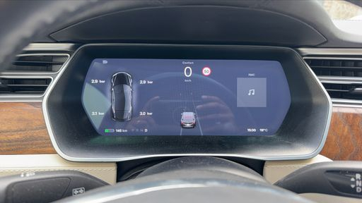 Tesla Model S AWD 100 kWh Dual Motor - Long Range – 2018 – 85187 km – Électrique – Boîte Automatique — photo 2