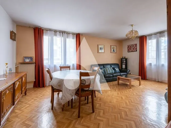 Appartement 4 pièces 81 m²