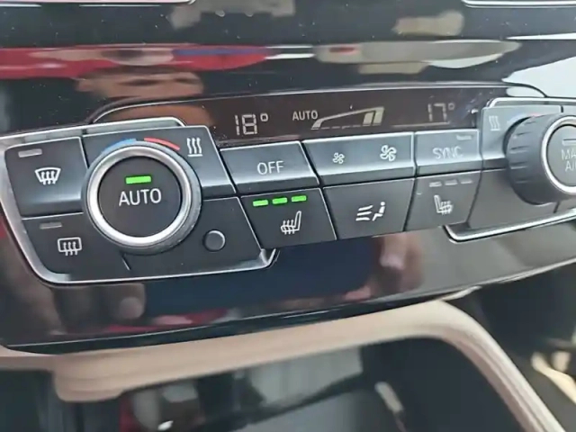 Bmw X2 sdrive 18d 150 ch bva8 — photo 25