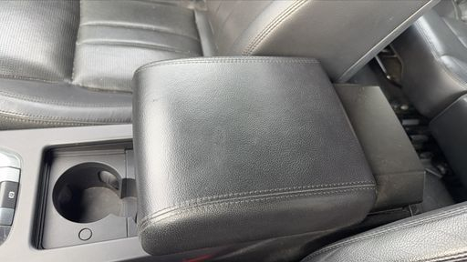 Land Rover Discovery Sport 2.0 TD4 150 BVA9 - SE – 2018 – 103000 km – Diesel – Boîte Automatique — photo 8