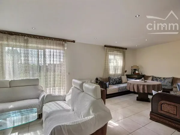 A vendre maison de 5 pièces à Saint Ouen l'aumone