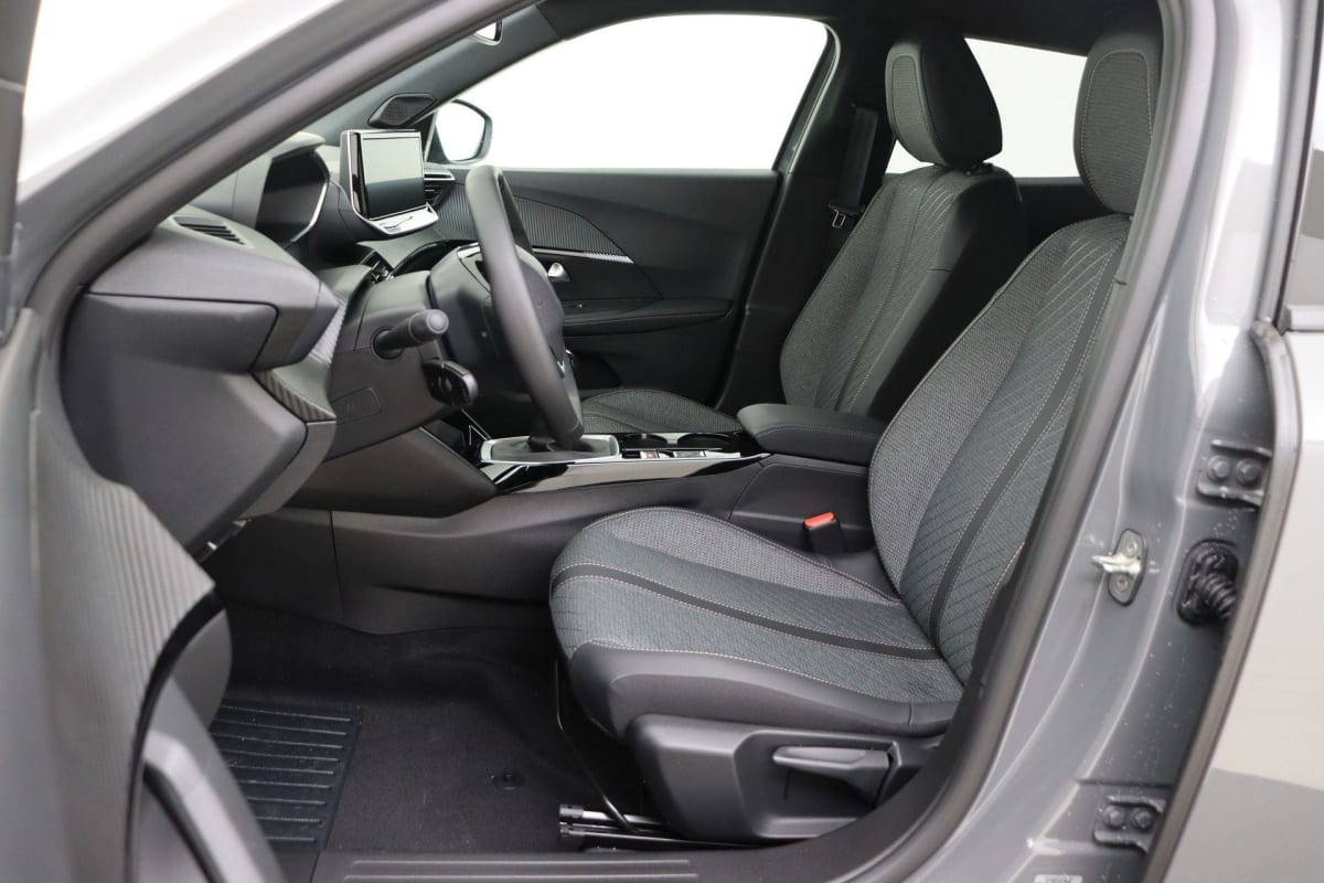 Peugeot 2008 — photo 13
