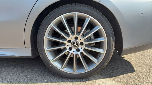 Mercedes Classe CLA 200 d 150 8G-TRONIC - AMG Line – 2022 – 109051 km – Diesel – Boîte Automatique — photo 26