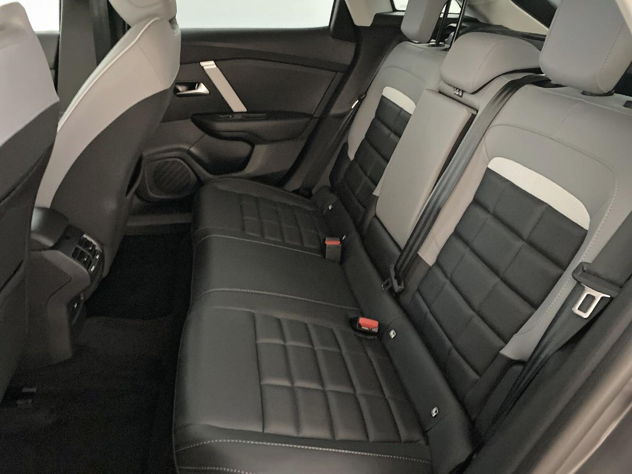 Citroën C4 hybride 145 ch e-dcs6 max — photo 10