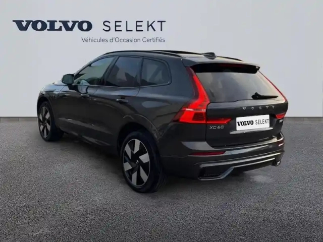 Volvo Xc60 t6 hybride rechargeable 253 + 145ch ultra style dark geartronic 8 awd — photo 3