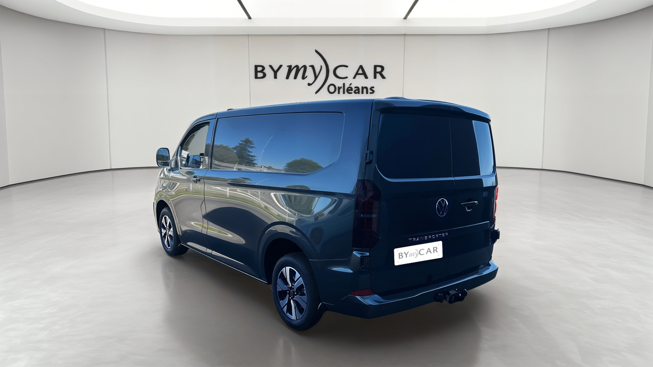 Volkswagen Utilitaires TRANSPORTER VAN L1H1 2.0 TDI 150 BVA8 — photo 3