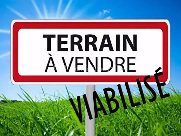 Terrain 743 m²