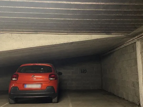 Location emplacement garage