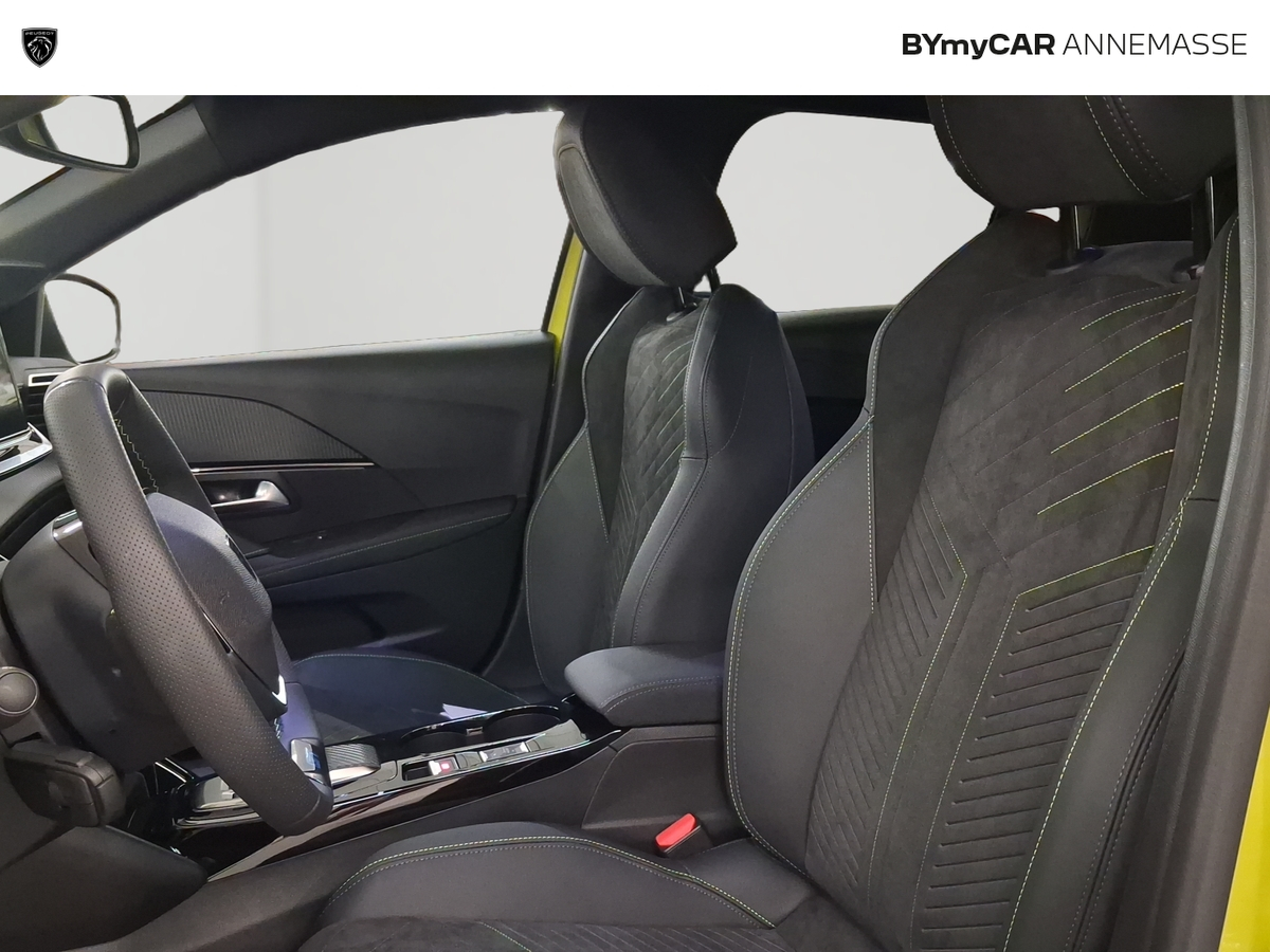 Peugeot 208 Hybrid 145 ch e-DCS6 — photo 11