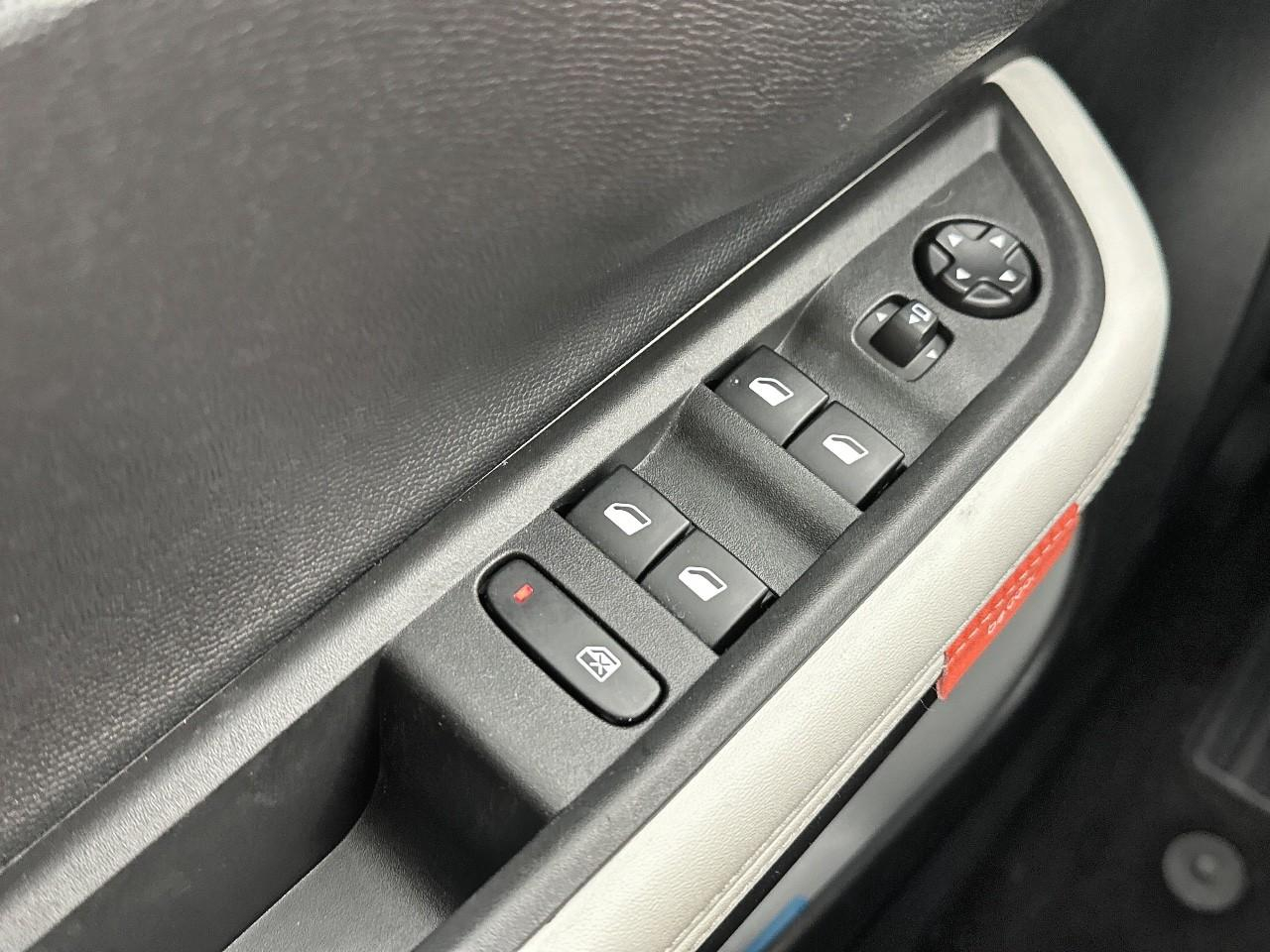 Citroën C3 Aircross hybride 145 ch aut max — photo 15
