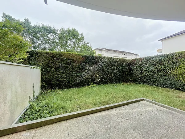 NANTES /ORVAULT Ferrière, T3 ,2 chambres, terrasse ,garage, parking