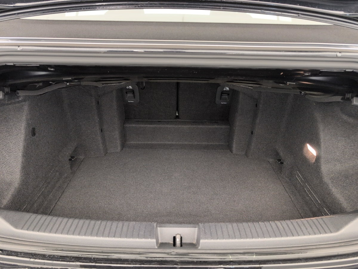 Volkswagen T-Roc Cabriolet — photo 11