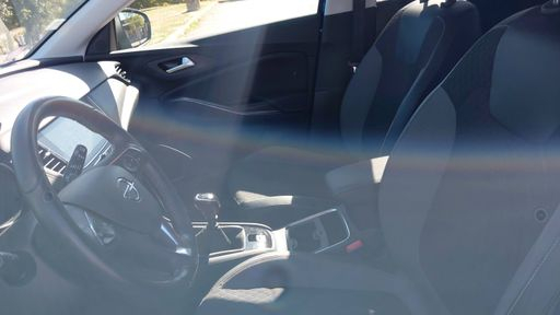 Opel Grandland X 1.2 Turbo 130 - Edition – 2018 – 56062 km – Essence – Boîte Manuelle — photo 6