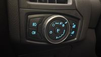 Ford Focus 1.5 TDCi 120ch Stop&Start Titanium PowerShift — photo 23