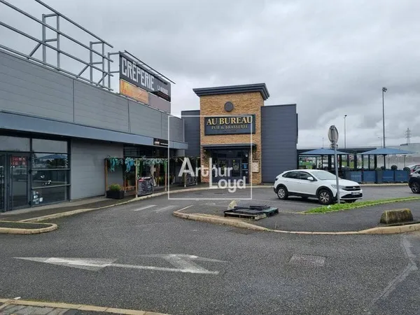 Local commercial 1324 m²