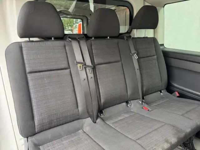 Mercedes Vito 119 bluetec 4x4 mixto long sel — photo 4