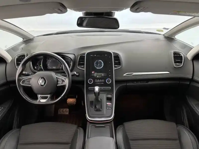 Renault Scenic dci 110 energy edc — photo 37