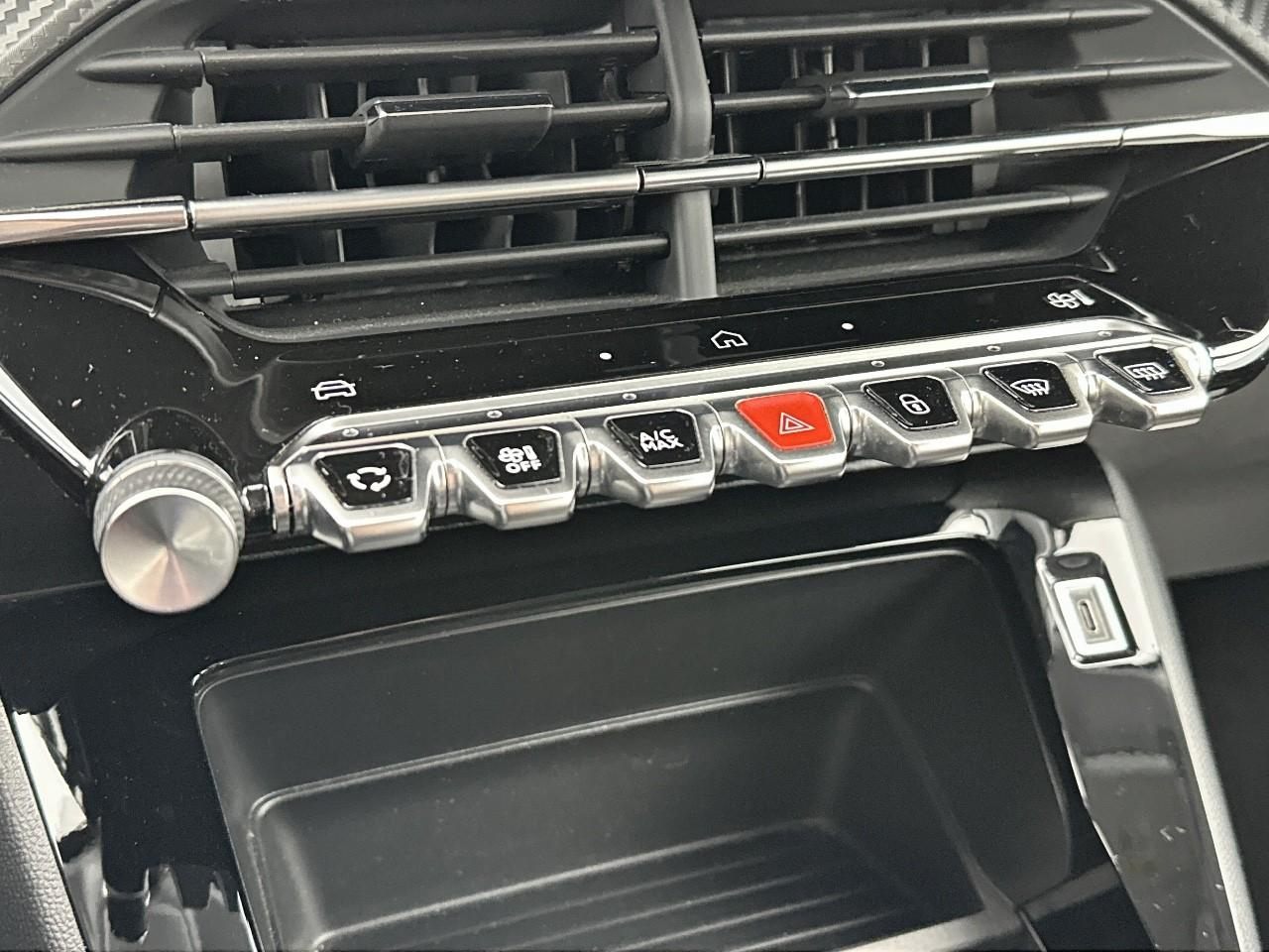 Peugeot 208 puretech 75 s&s bvm5 active — photo 27