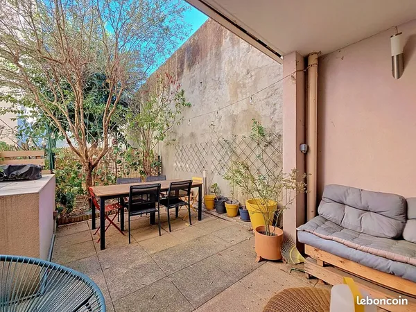 Jean Macé - T3 - 68 m² - Rez-de-jardin - Terrasse 35 m²