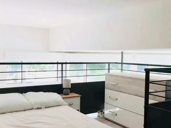 Triplex atypique accès mer directe