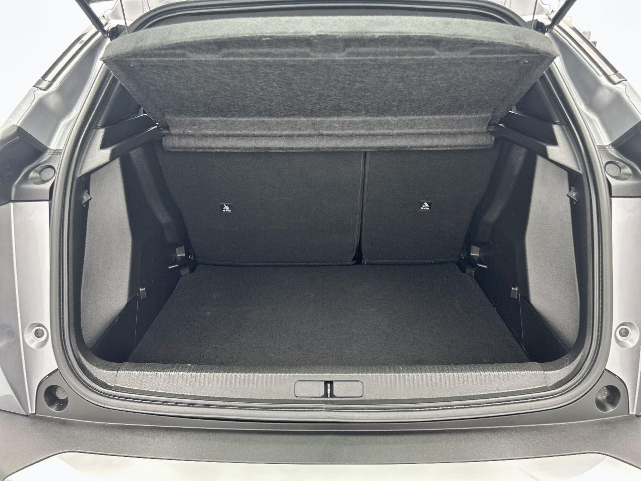 Peugeot 2008 hybrid 136 e-dcs6 active — photo 14